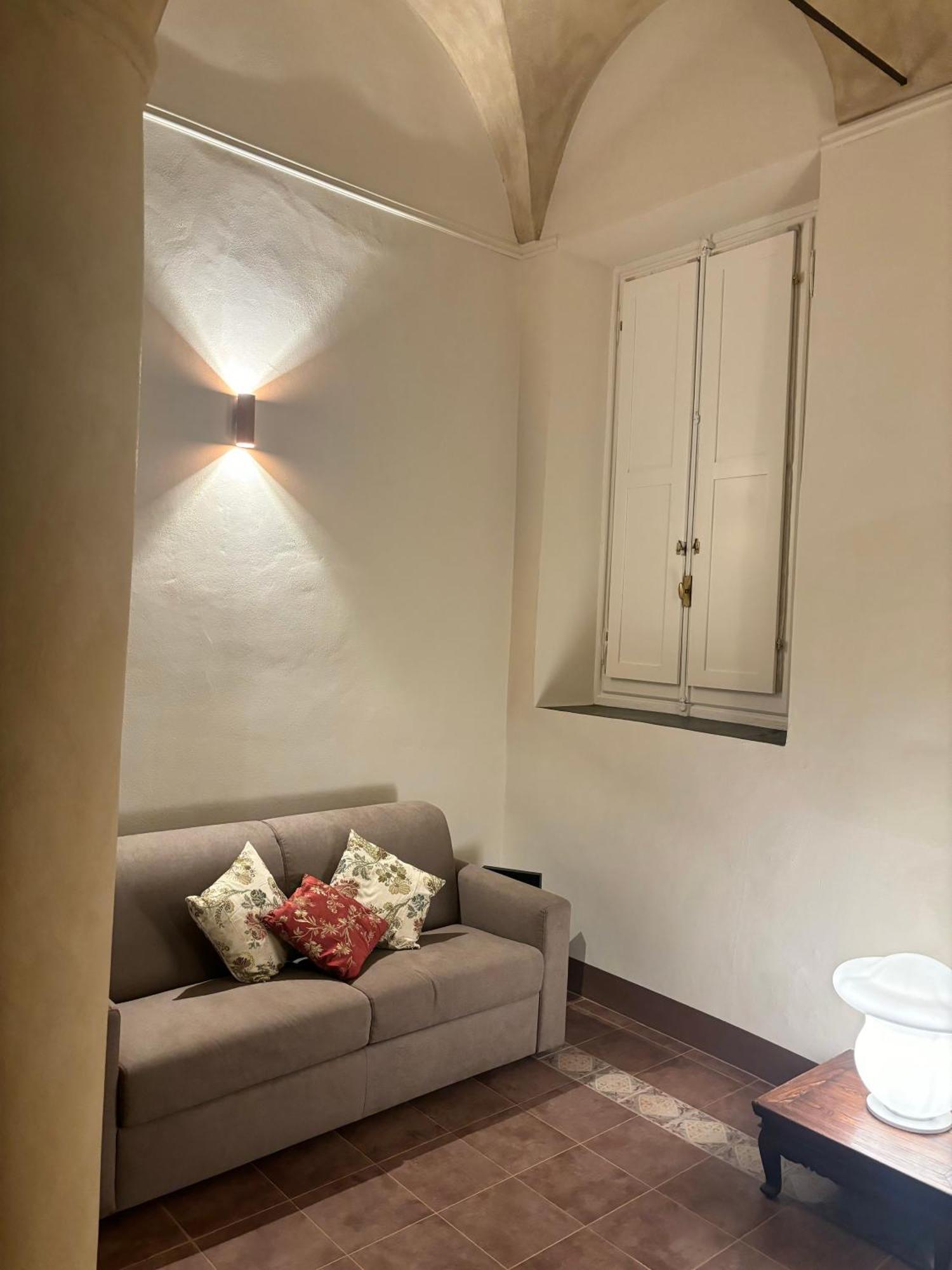 Appartamento L'Antica Colonna, In Centro Storico Parma Buitenkant foto